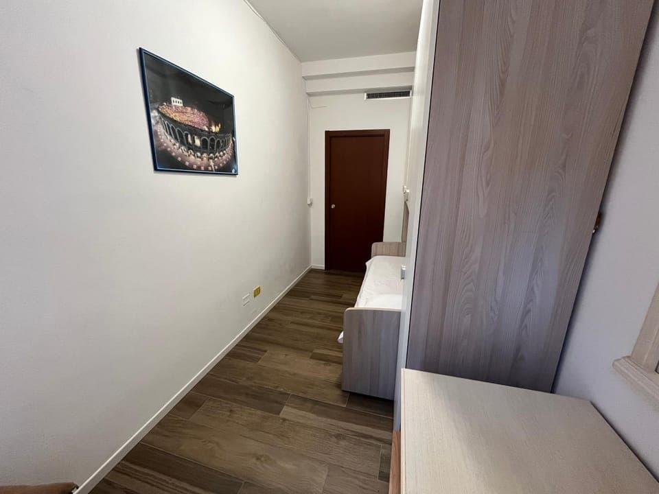 Bed, Photo of the whole room, Bedroom, heating, wardrobe, air conditioner