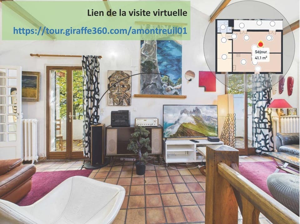 Communal lounge/ TV room, Living room