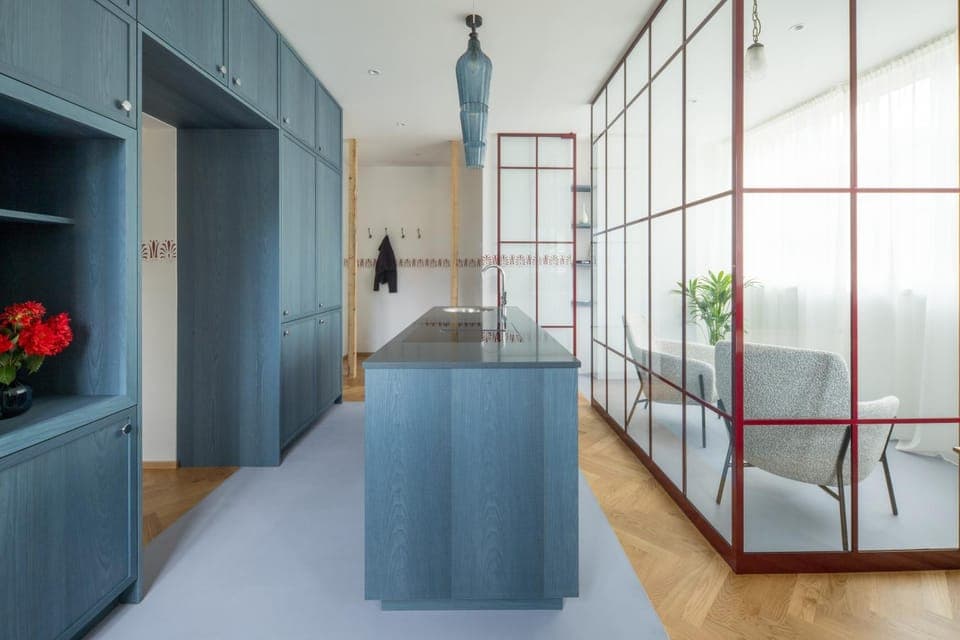 Kitchen or kitchenette