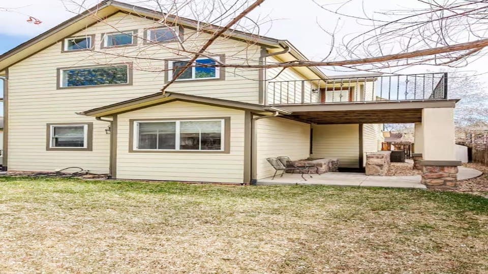 Property building, Patio, Garden view