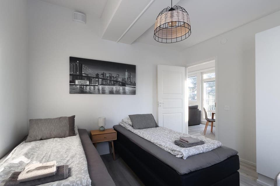 Bed, Photo of the whole room