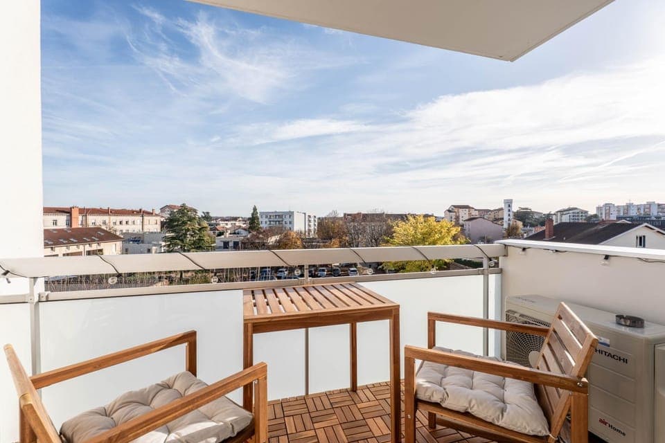 Patio, Day, View (from property/room), Balcony/Terrace, Dining area