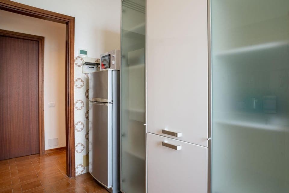 Kitchen or kitchenette, kitchen, kitchen