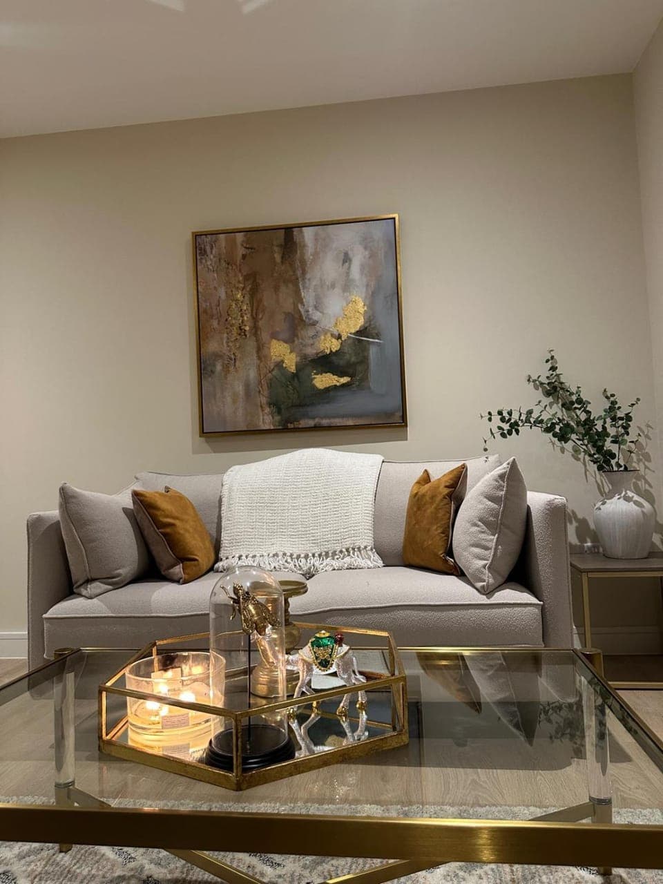 Communal lounge/ TV room, TV and multimedia, Living room, Decorative detail, Seating area