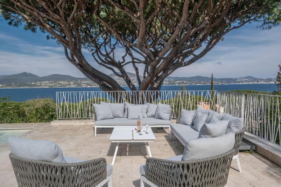 Natural landscape, View (from property/room), Balcony/Terrace, Sea view