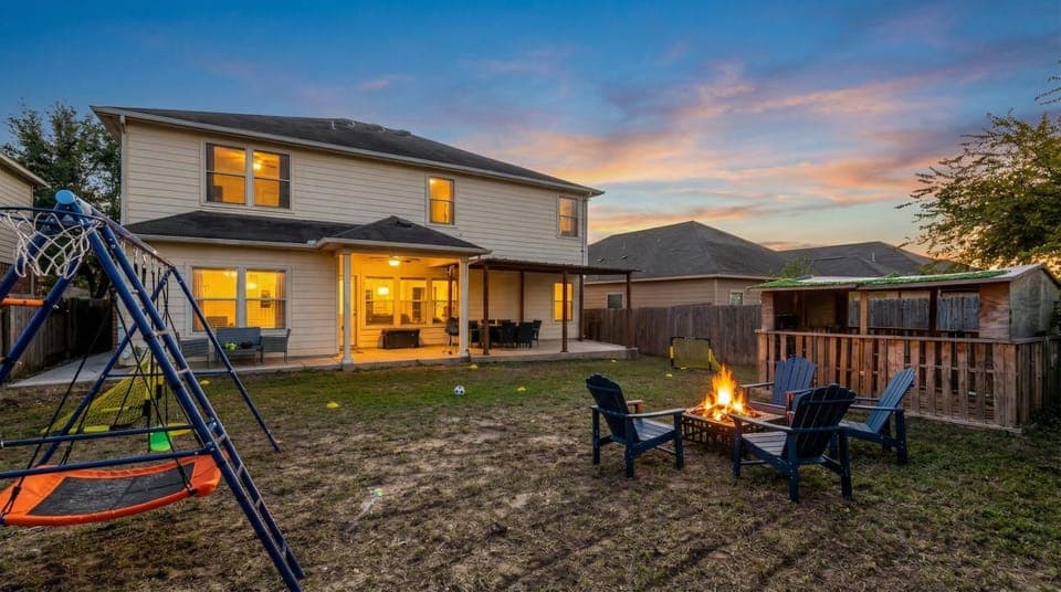 Patio, Children play ground