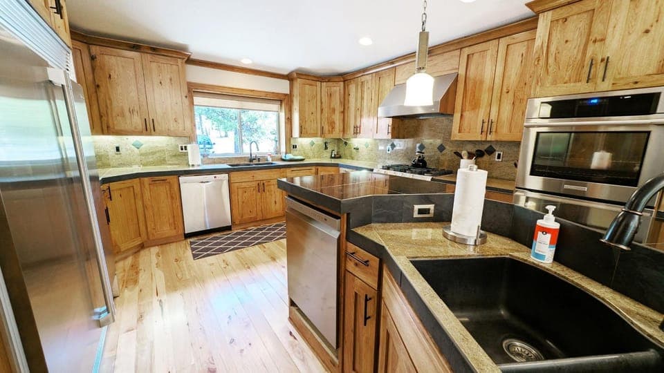 Yellow Pine 32 home House in Sunriver