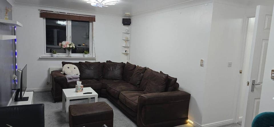 Communal lounge/ TV room, TV and multimedia, Living room