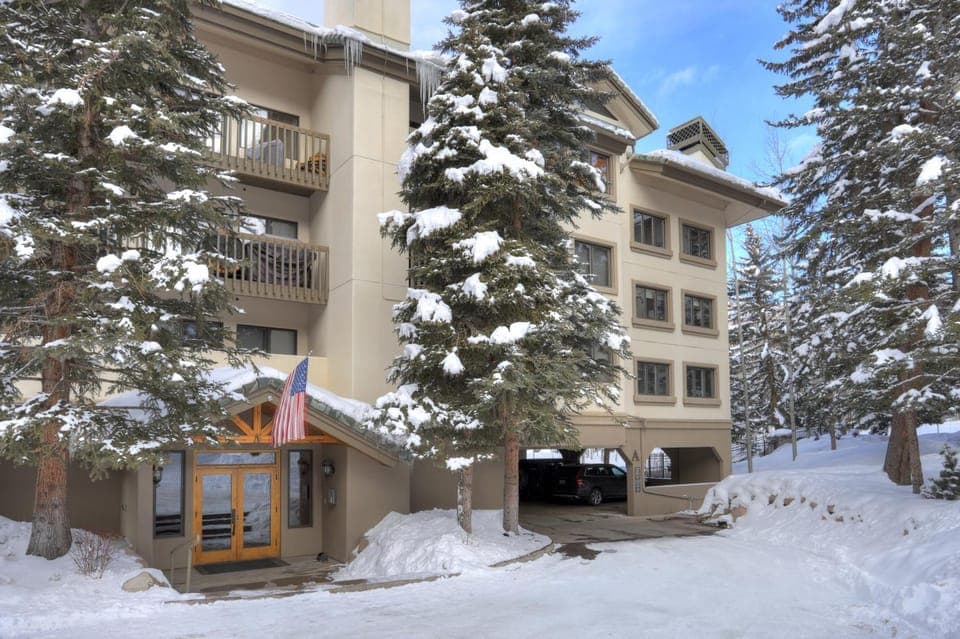 Townsend Place, A Vail Resorts Property Nature lodge in Beaver Creek