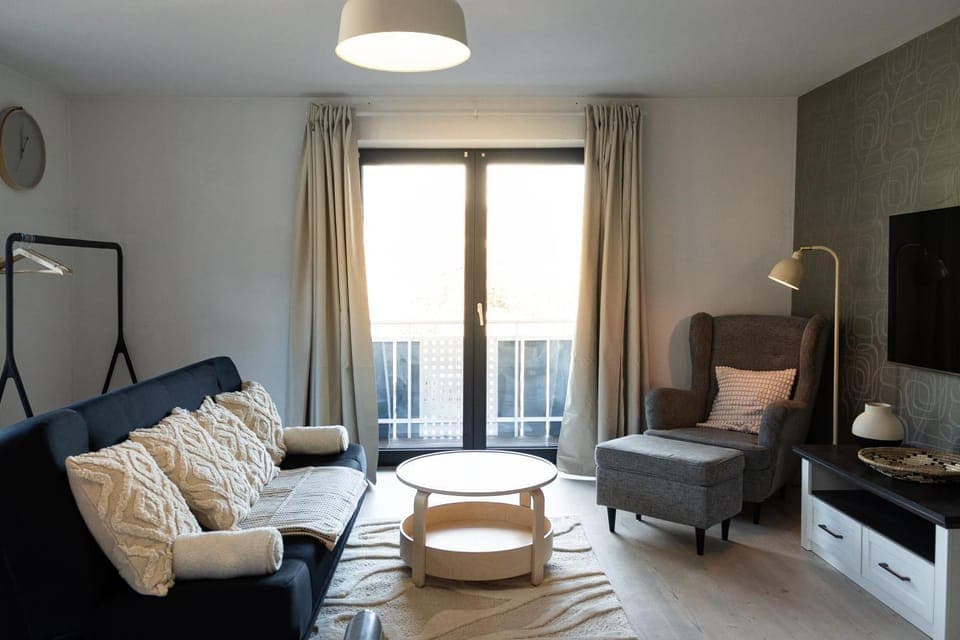 TV and multimedia, Living room, Photo of the whole room, Seating area