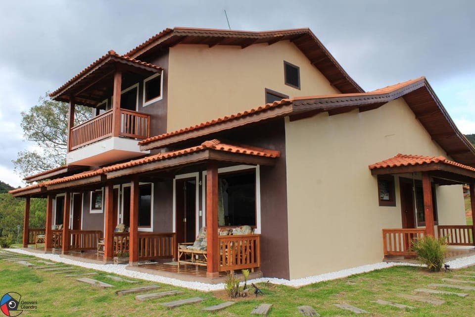 Facade/entrance, Floor plan