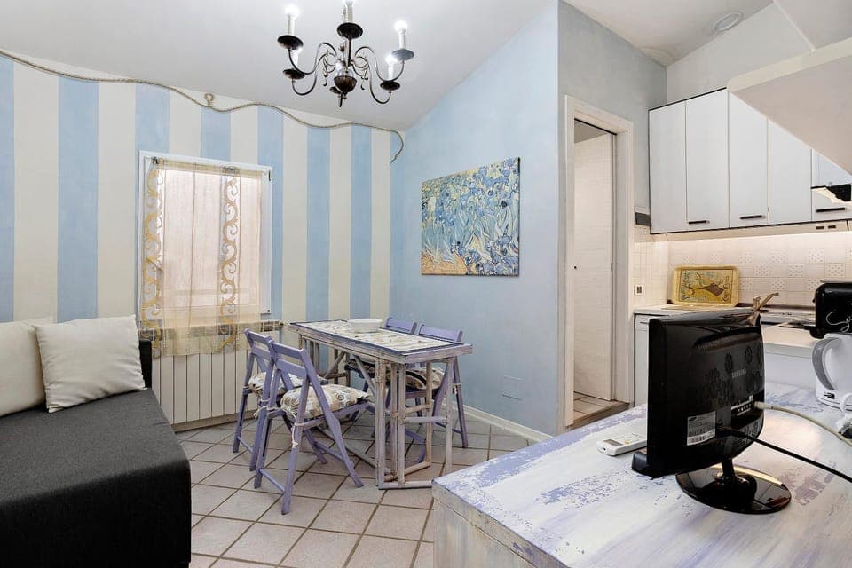 Property building, Living room