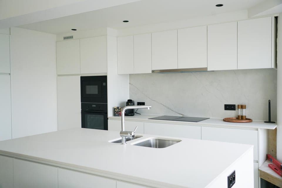 Kitchen or kitchenette, stove