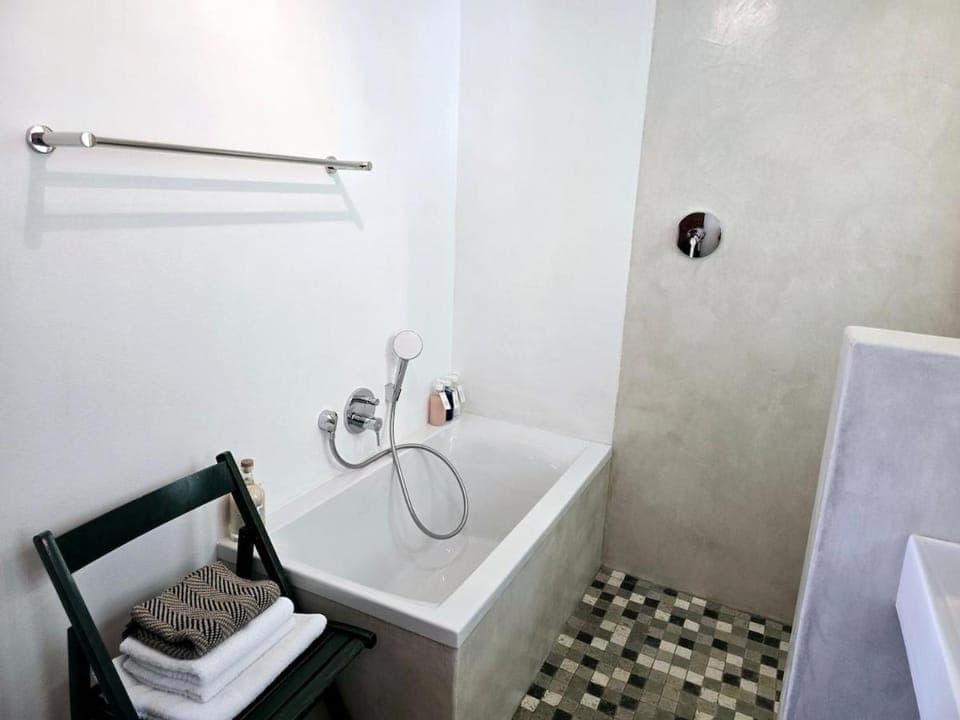 Shower, Bathroom, Bath