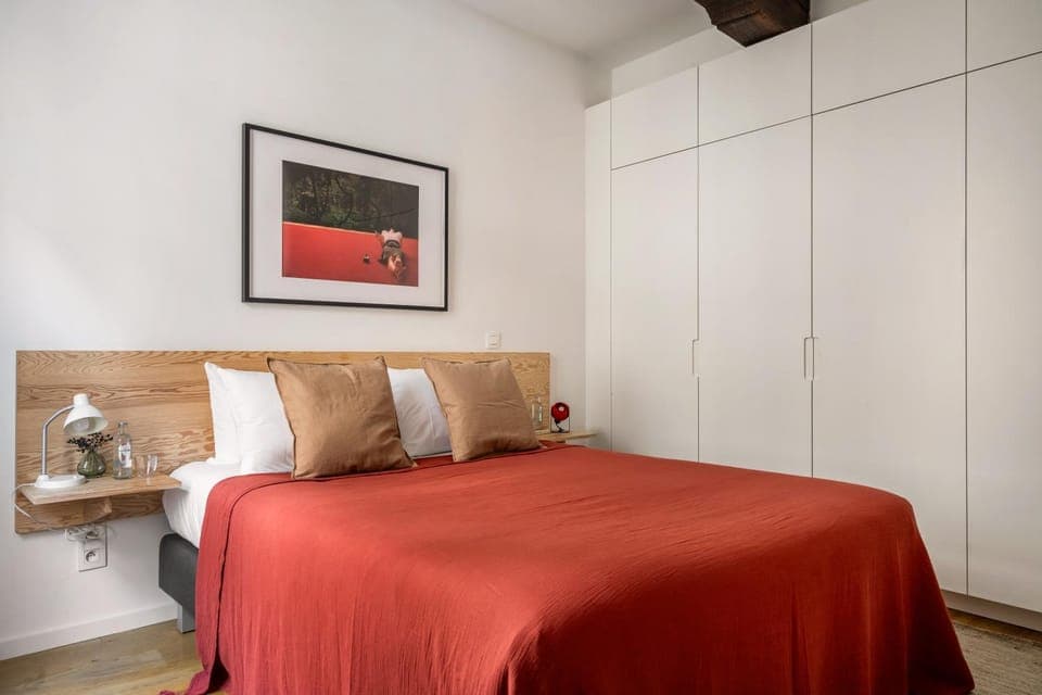 Bed, Photo of the whole room, Bedroom, wardrobe