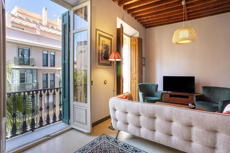 Communal lounge/ TV room, Living room