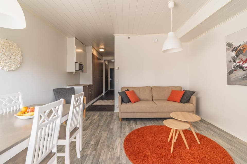 Living room, Seating area, Dining area