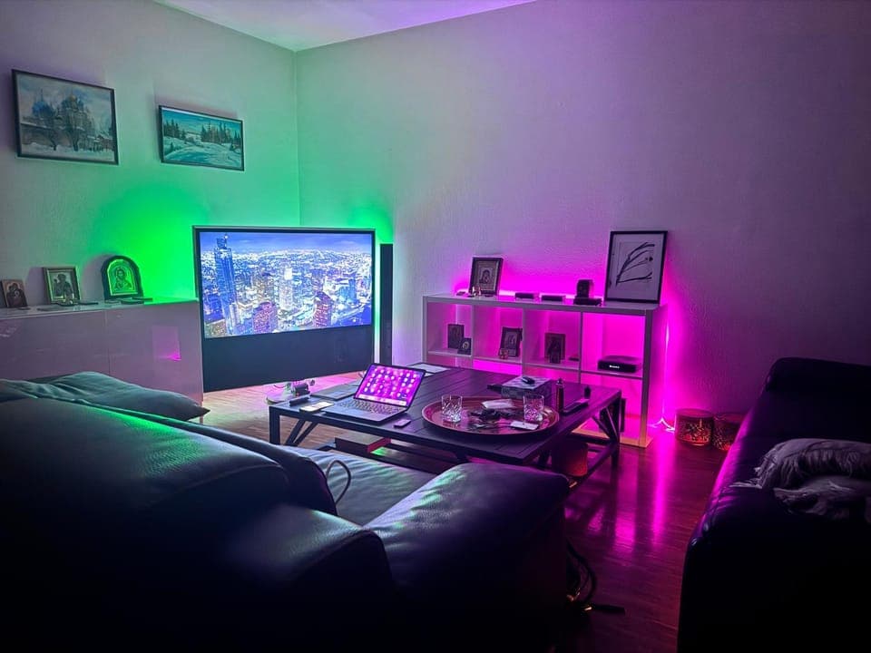 Living room, Evening entertainment