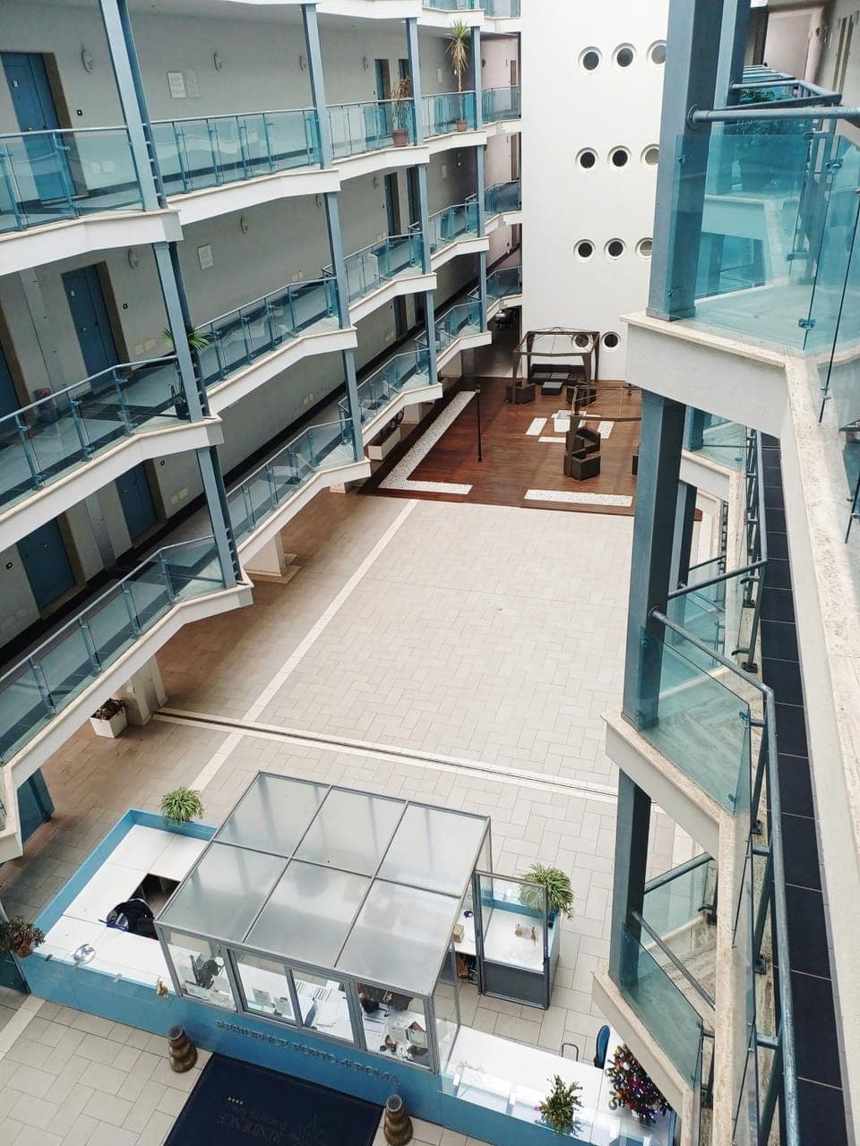 Facade/entrance, Inner courtyard view