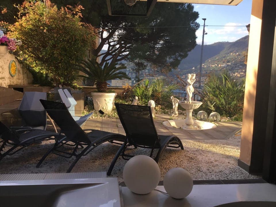 Patio, Garden, Garden, Balcony/Terrace