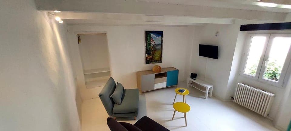 Communal lounge/ TV room, TV and multimedia, Living room