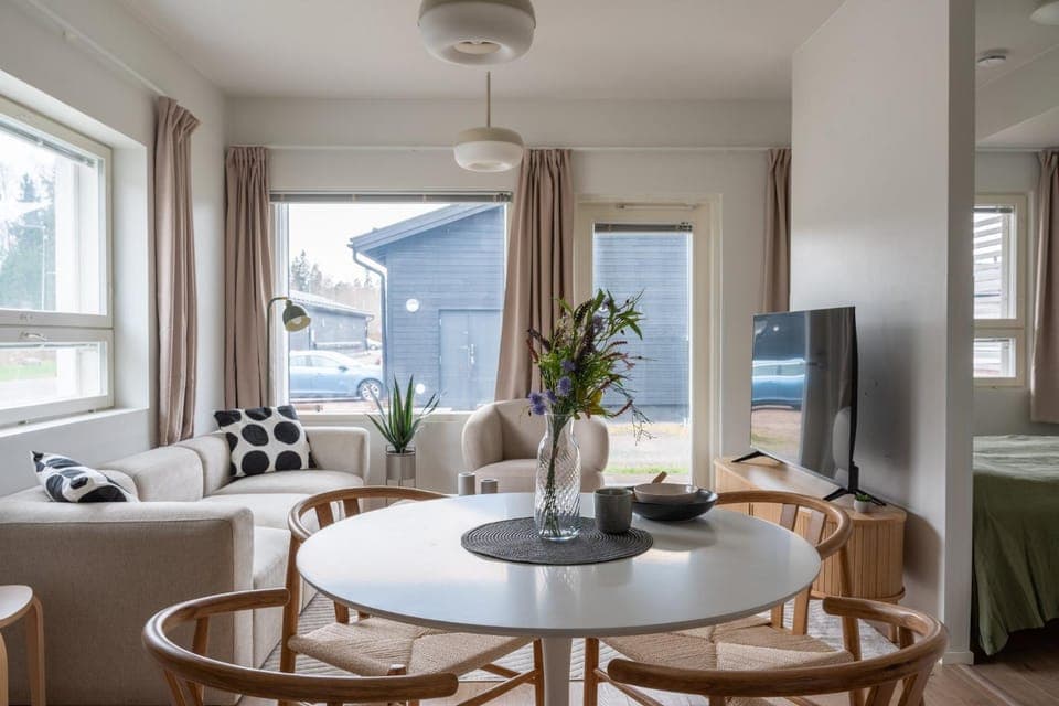 TV and multimedia, Living room, Seating area