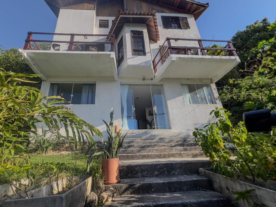 Property building, Facade/entrance, Day, Garden, Balcony/Terrace, Garden view, pet friendly