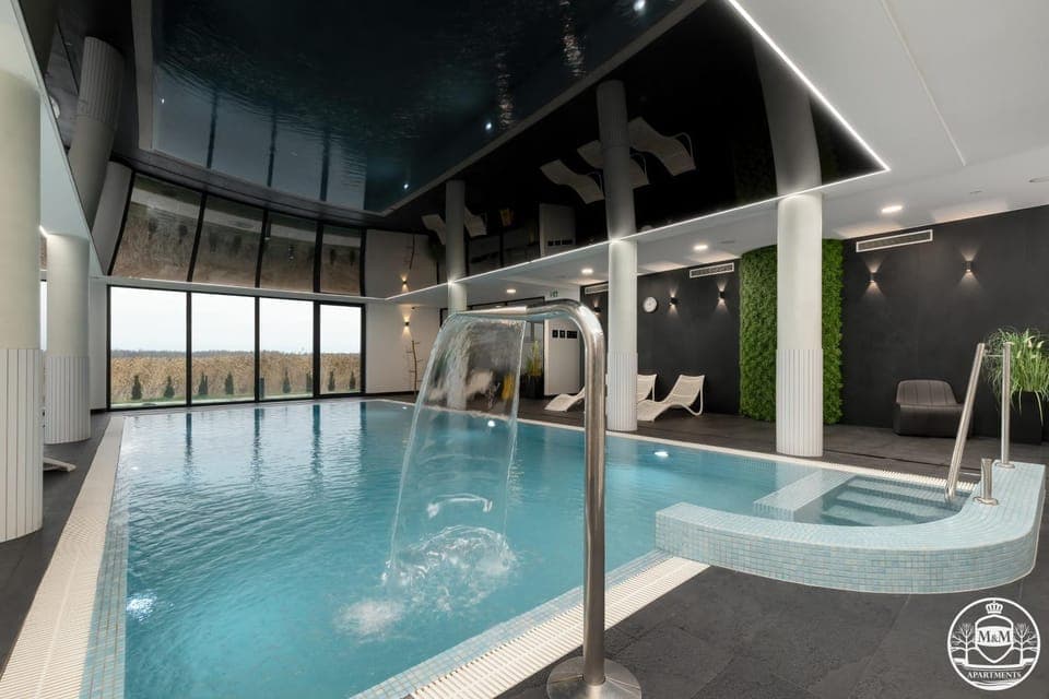 Pool view, Swimming pool