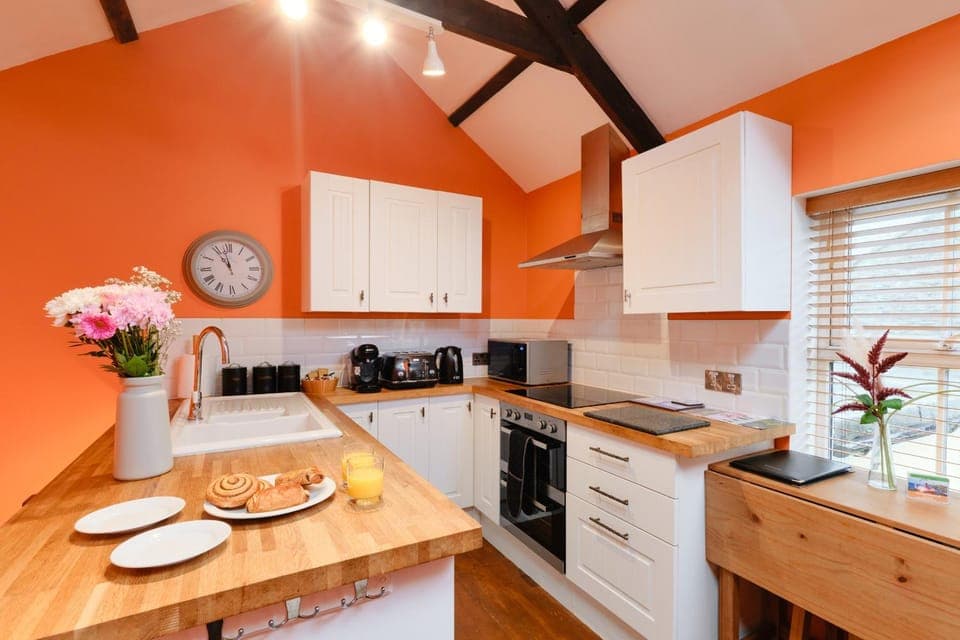 Coffee/tea facilities, Kitchen or kitchenette, toaster