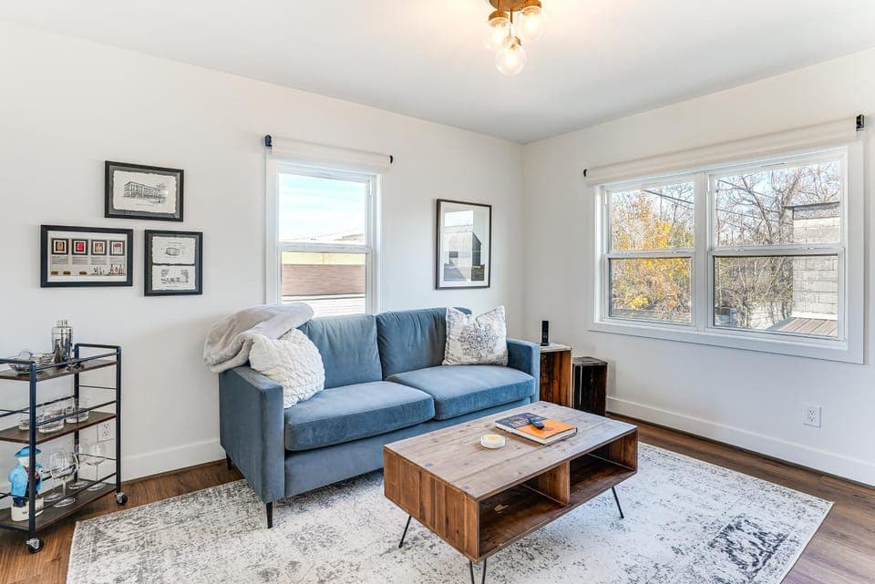 1 Mi to Kentucky Bourbon Trail! Louisville Condo House in Louisville