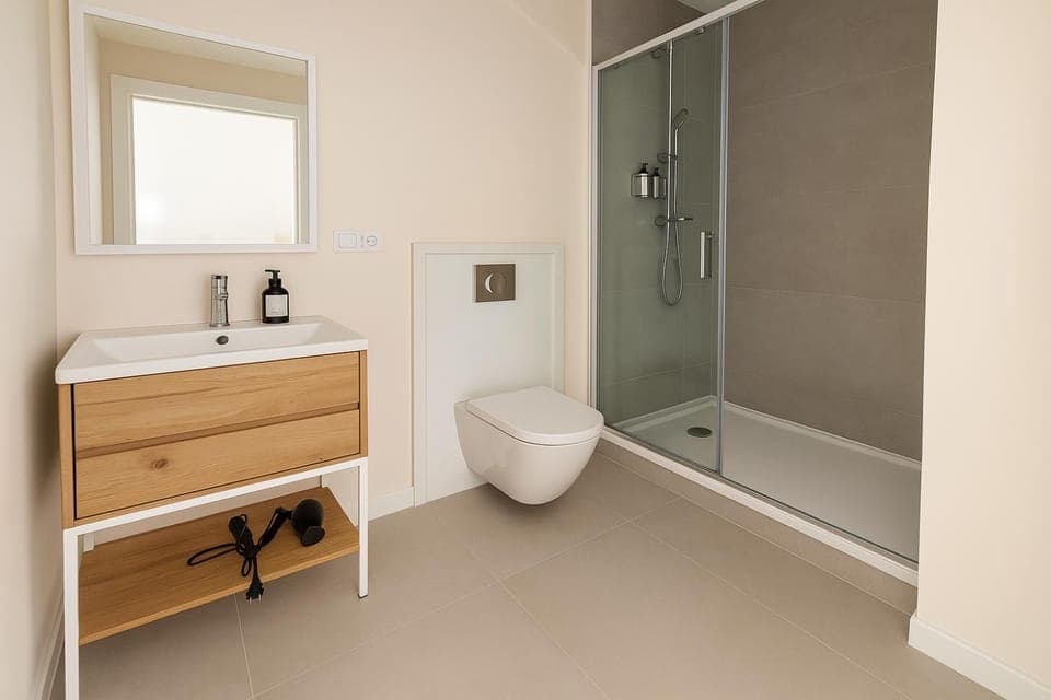 Shower, Bathroom