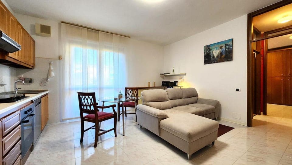 TV and multimedia, Balcony/Terrace, Kitchen or kitchenette, Living room, Seating area, Dining area, flat iron, internet, pet friendly, stove, kitchen