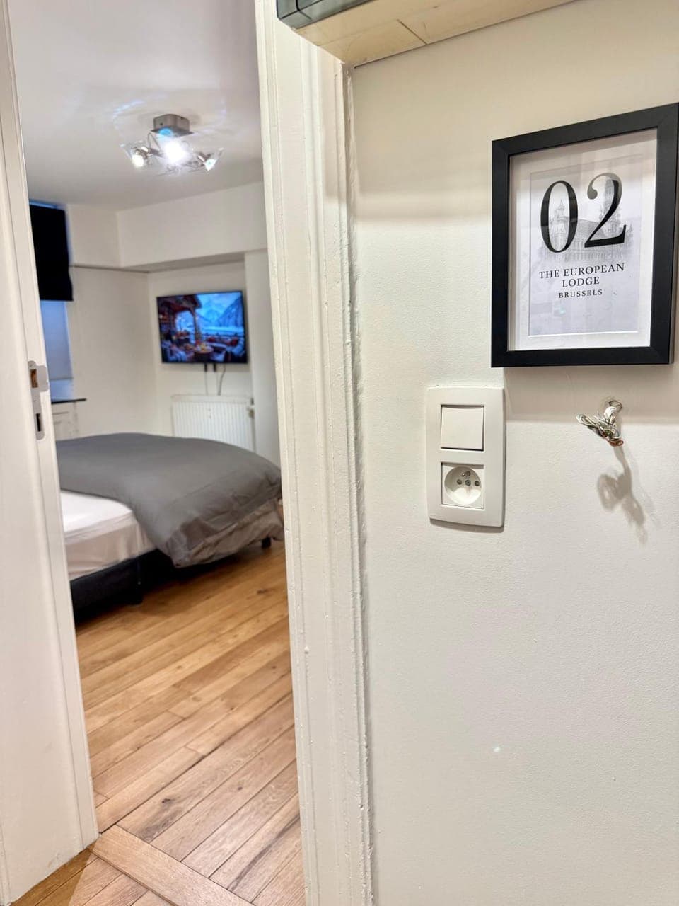 Photo of the whole room