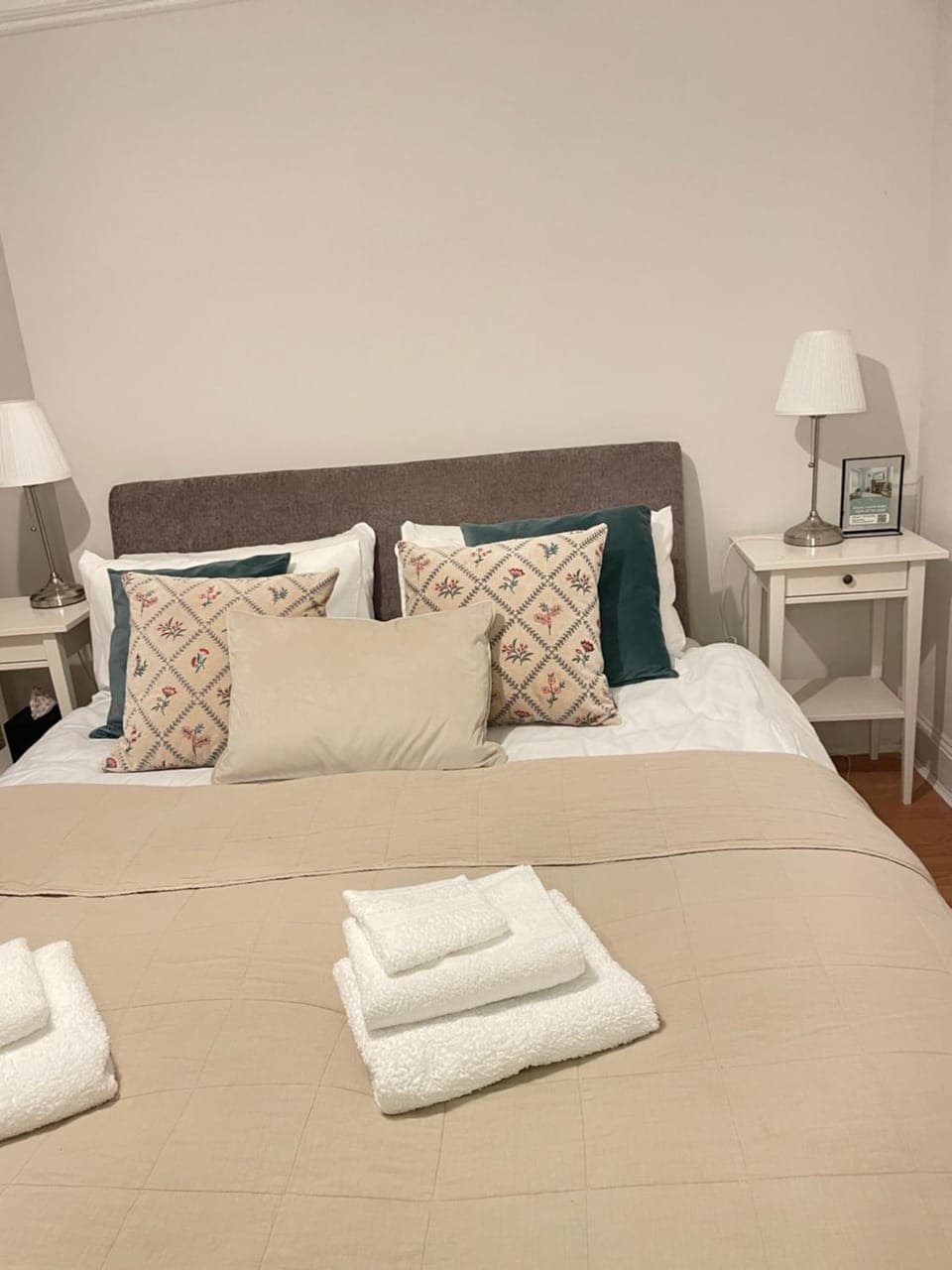 Anyas rooms Ltd Vacation rental in Northern Ireland