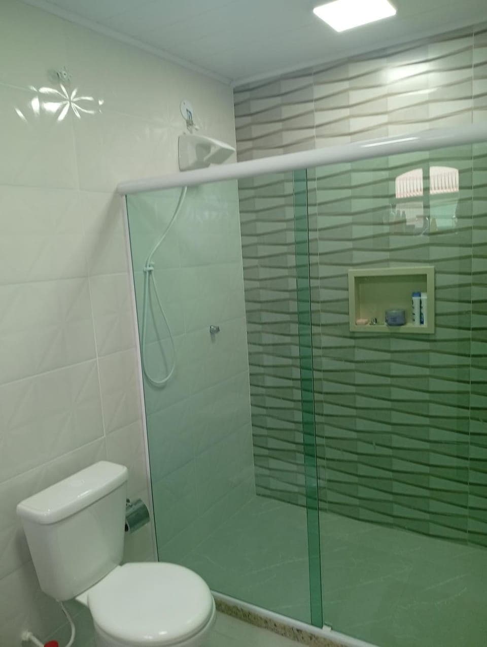 Shower, Toilet, Bathroom