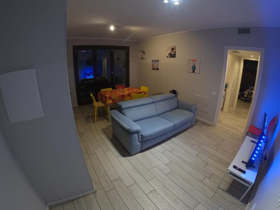 Living room, Dining area, kitchen