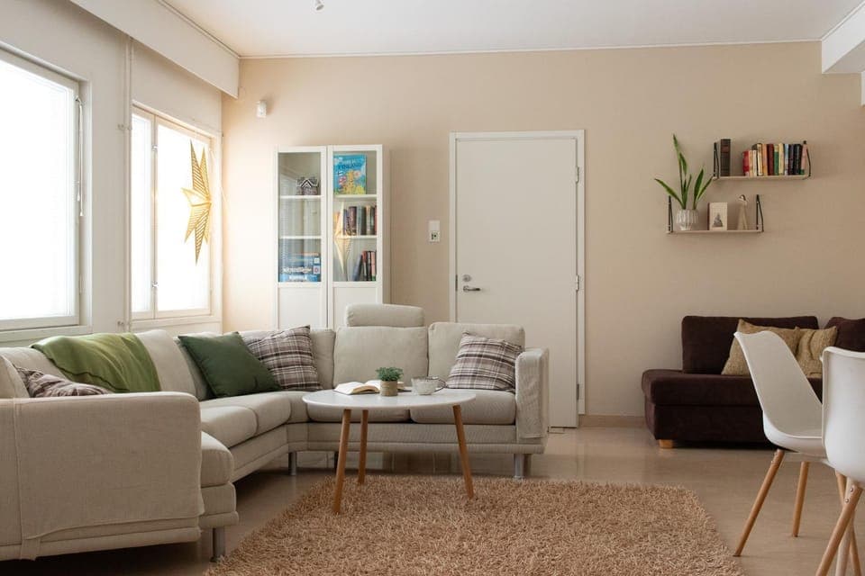 Living room, Seating area