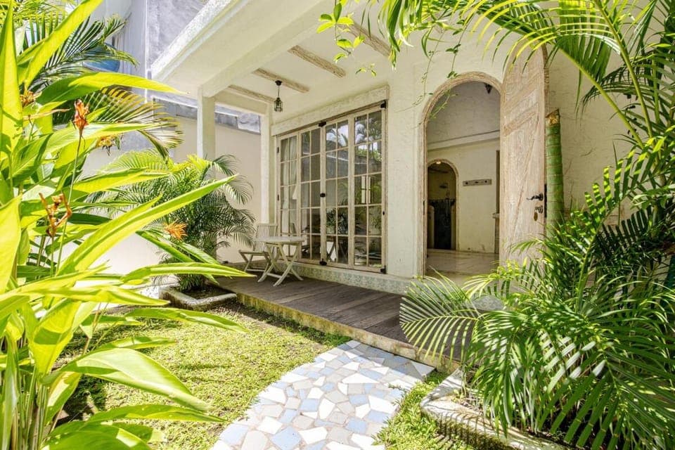 Balcony/Terrace, Garden view