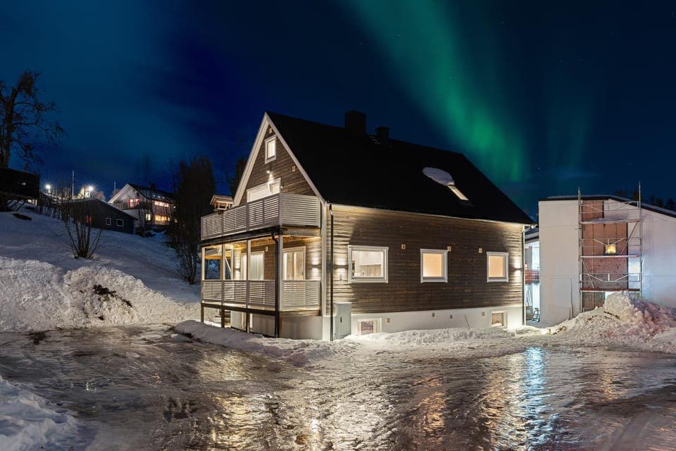 Property building, Night, Neighbourhood, Natural landscape, Winter, Street view