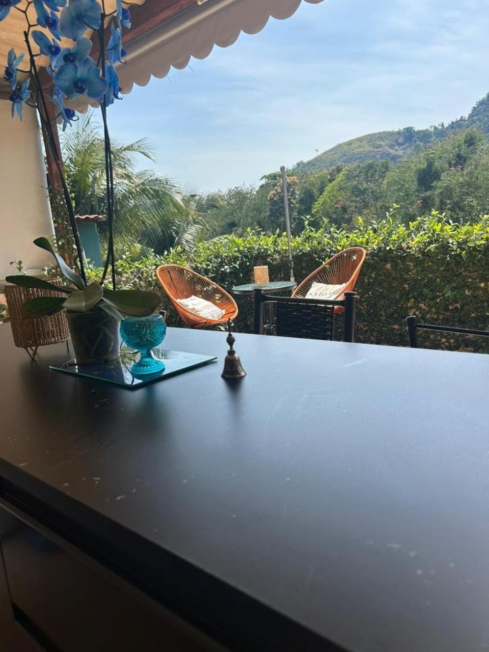 Natural landscape, Balcony/Terrace, Dining area, Mountain view