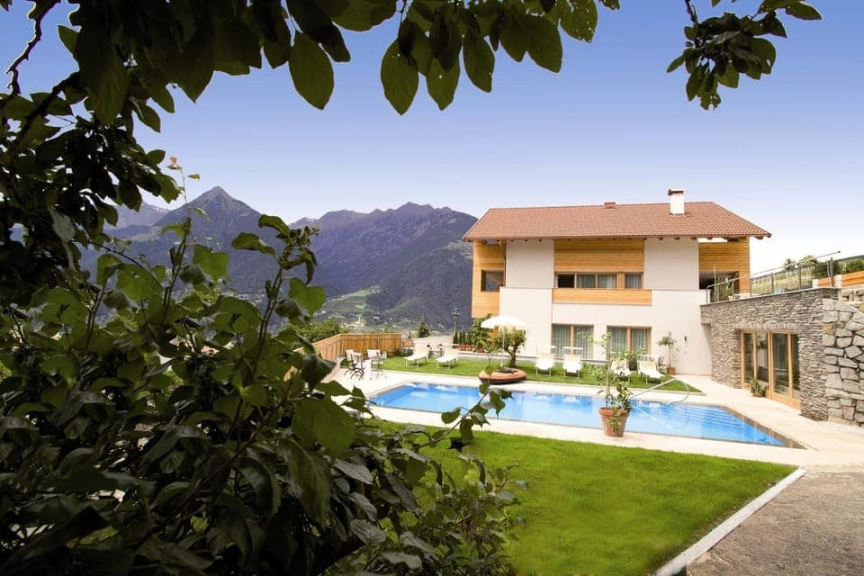 Property building, Summer