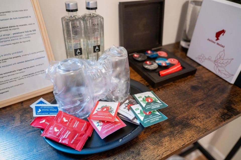 Coffee/tea facilities