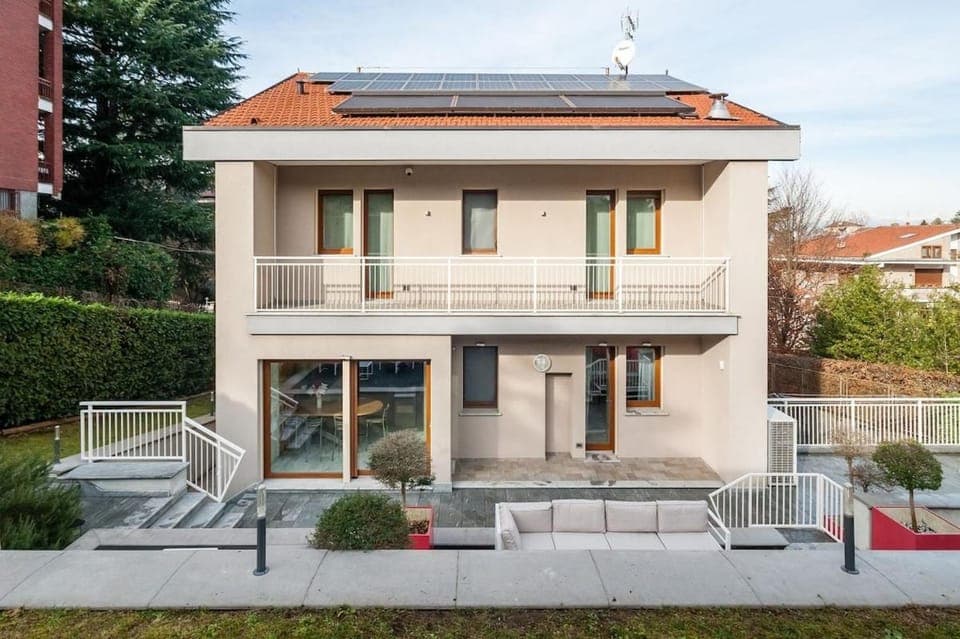 Property building, Patio, Day, View (from property/room), Balcony/Terrace