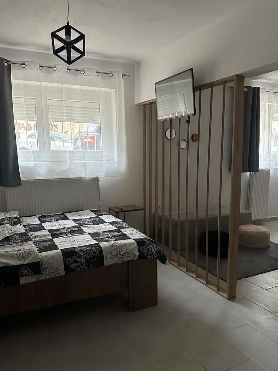 Bed, TV and multimedia