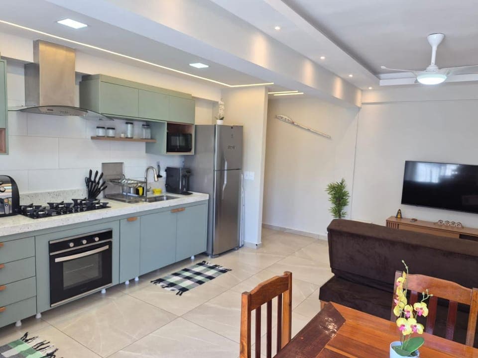 Kitchen or kitchenette, Seating area, kitchen