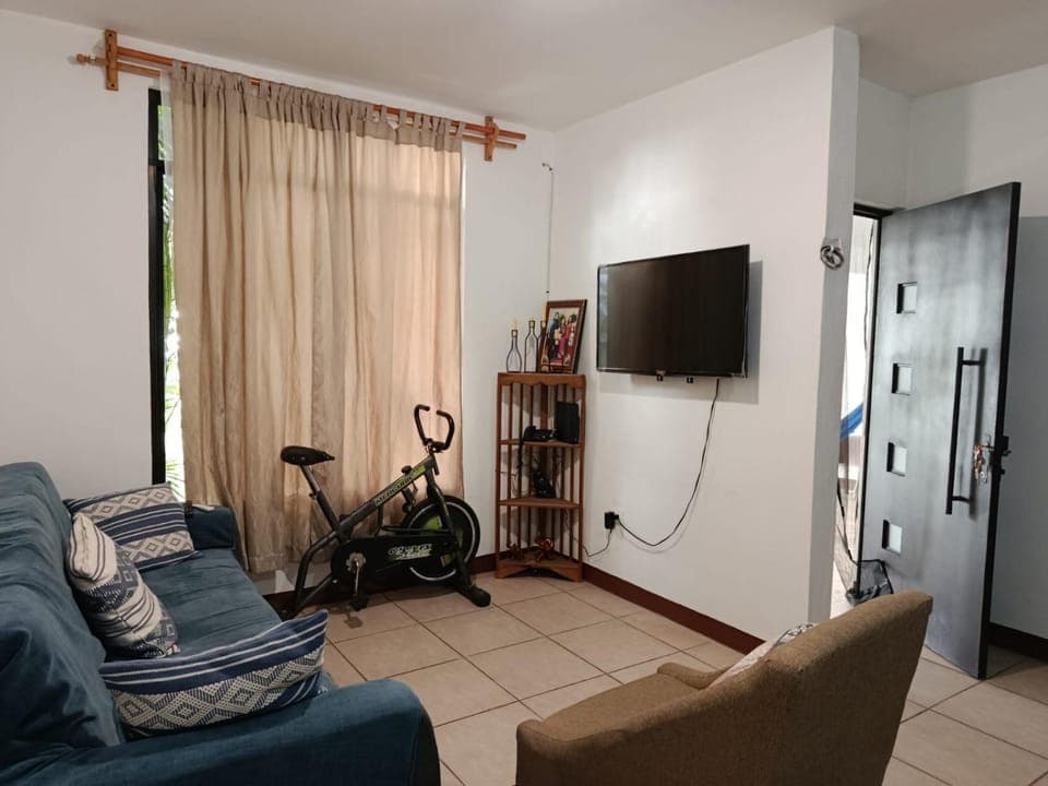 Communal lounge/ TV room, TV and multimedia, Living room