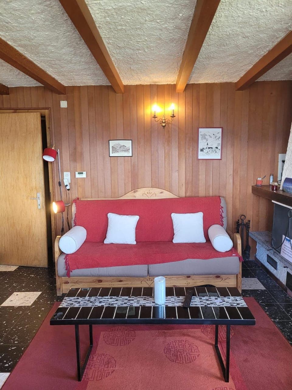 Communal lounge/ TV room, Living room