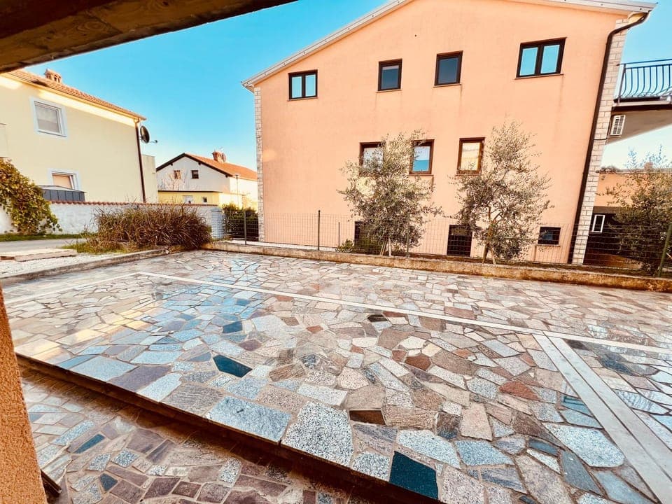 Balcony/Terrace, Balcony/Terrace