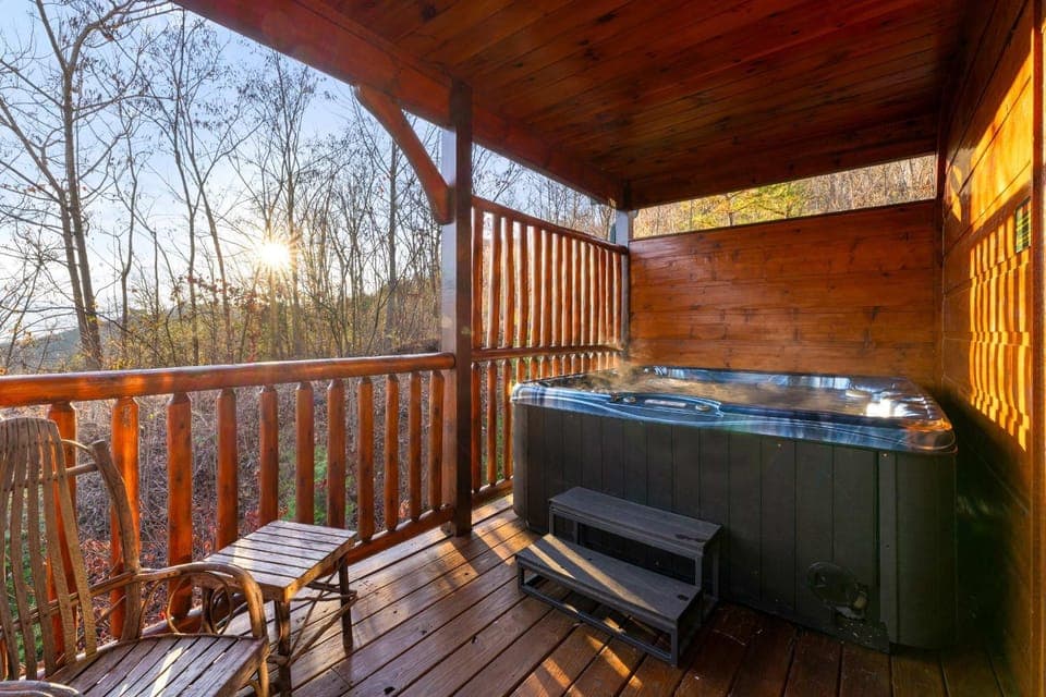 Epic 9BR Mansion Sleeps 26 HotTub & Game Room House in Gatlinburg