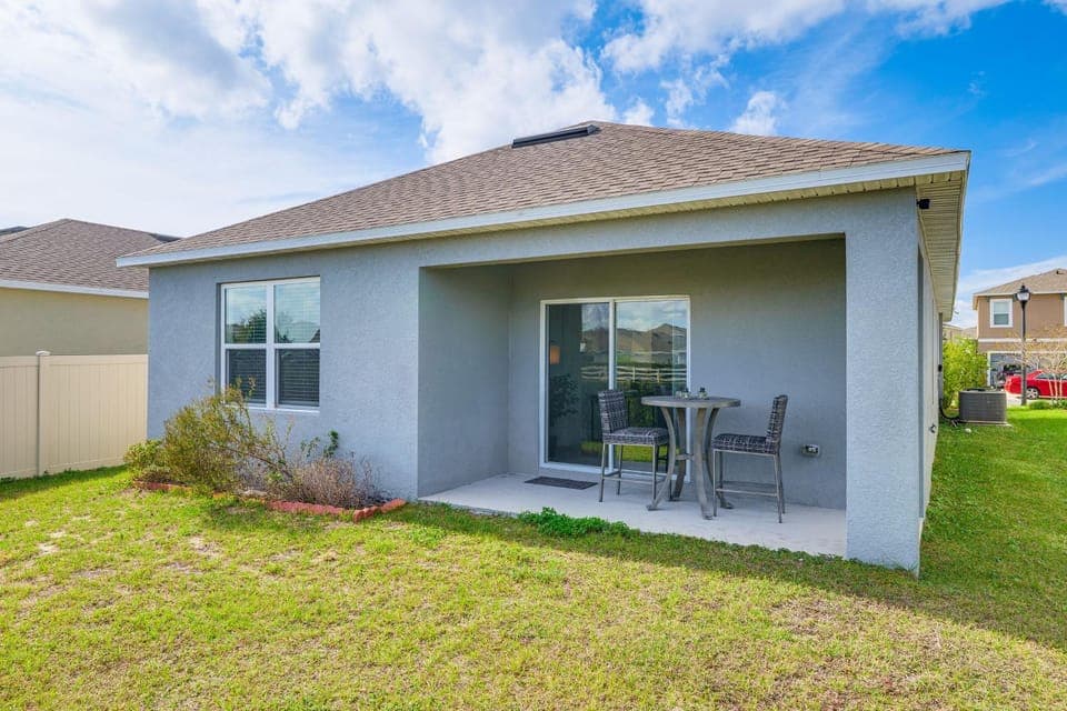 Orlando Theme Park Basecamp: Family Home w/ Patio House in Haines City